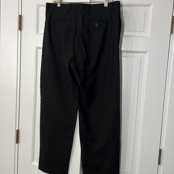 EUC Banana Republic black wool dress pants. 35/30 - Picture 3 of 9
